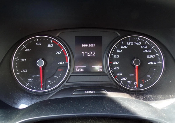 Seat Leon cena 19900 przebieg: 74000, rok produkcji 2016 z Gozdnica małe 211